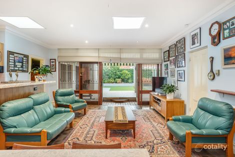 Property photo of 2 Stanhope Grove Camberwell VIC 3124
