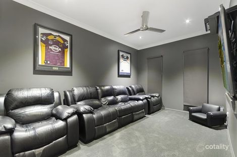 Property photo of 22 Adrian Rise Mount Louisa QLD 4814