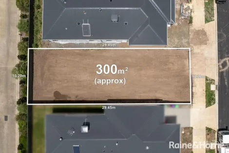 Property photo of 36 Crossmount Drive New Gisborne VIC 3438