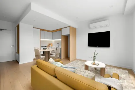 Property photo of 2/9 Williamsons Road Doncaster VIC 3108