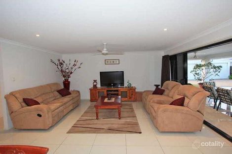 Property photo of 7 Gill Place Kalkie QLD 4670