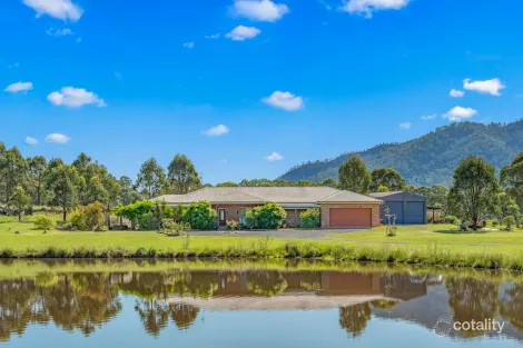 Property photo of 33 Moonlight Circuit Gloucester NSW 2422