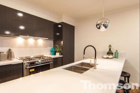 Property photo of 14/51 Railway Parade Norman Park QLD 4170