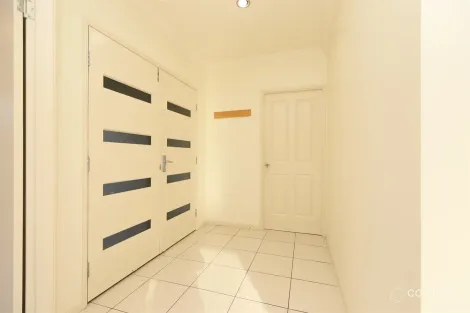 Property photo of 1 Kingsley Close White Rock QLD 4868