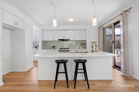 Property photo of 40 Viewmont Street Wantirna South VIC 3152