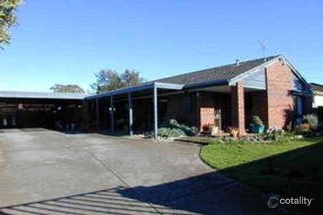 Property photo of 5 Quartok Avenue Werribee VIC 3030