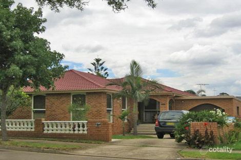 4 Olga Cl, Bossley Park, NSW 2176