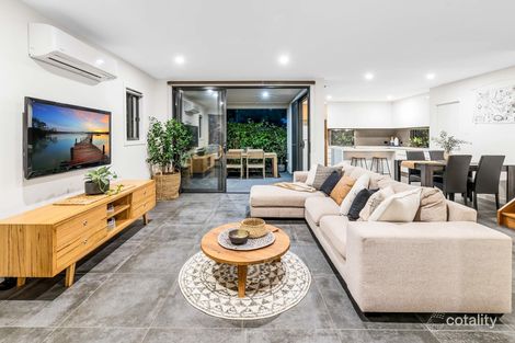 Property photo of 1/10 Tawarri Crescent Burleigh Heads QLD 4220