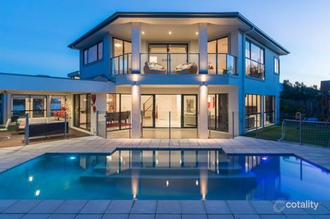9 First Light Ct, Coomera, QLD 4209