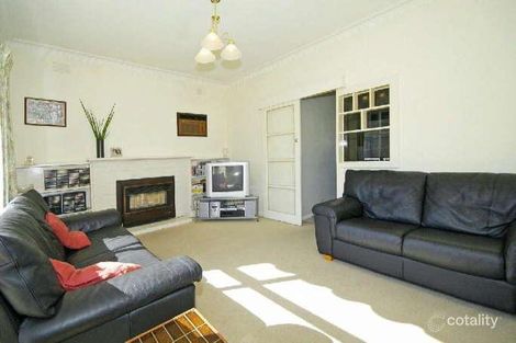 Property photo of 10 Chandler Grove Burwood VIC 3125