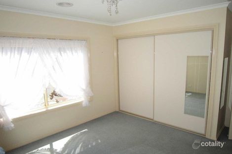 Property photo of 4 Ebonys Place Kennington VIC 3550