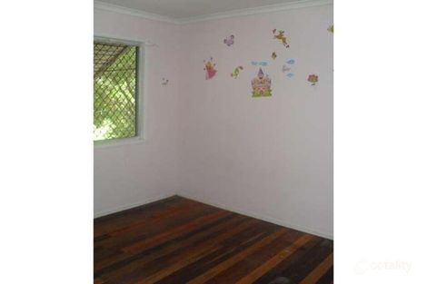 Property photo of 70 Station Road Loganlea QLD 4131