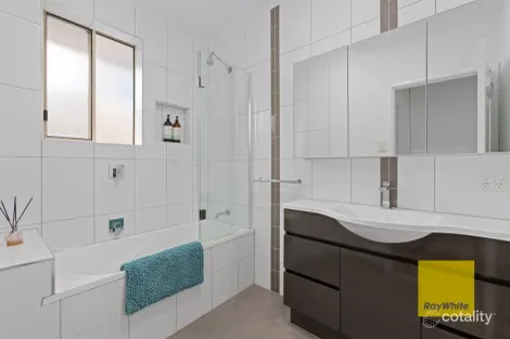 Property photo of 12 Burke Court Grovedale VIC 3216