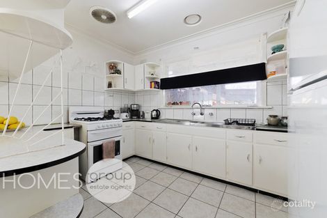 Property photo of 24 Watford Road St Albans VIC 3021