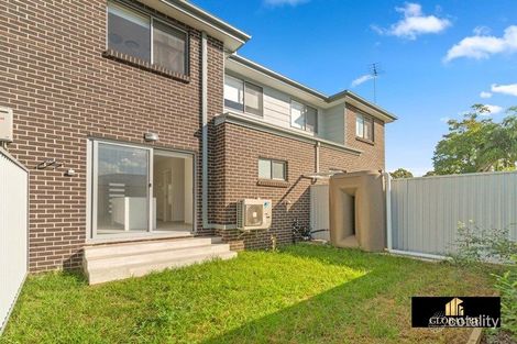 Property photo of 5/15 Gibson Avenue Casula NSW 2170