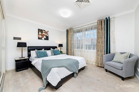 Property photo of 2 Settlers Close Castle Hill NSW 2154