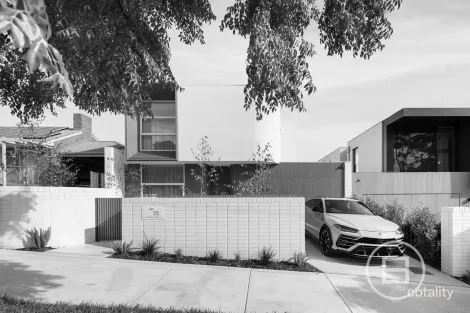 35 Caroline St, Aberfeldie, VIC 3040