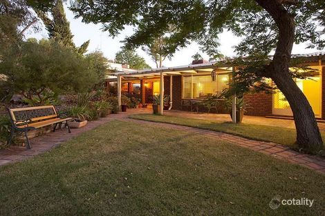 7 Savage Rd, Kelmscott, WA 6111
