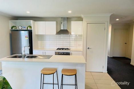 Property photo of 10 Oats Way Truganina VIC 3029