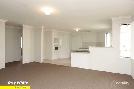 Property photo of 5/11-13 Herndon Close Cannington WA 6107