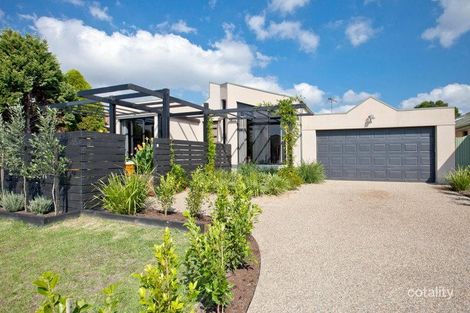 34 Palm Tree Dr, Safety Beach, VIC 3936