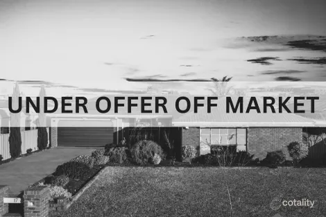 17 Mowbray Cres, Kurunjang, VIC 3337