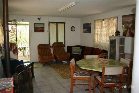Property photo of 21 Midgen Street Kooringal QLD 4025
