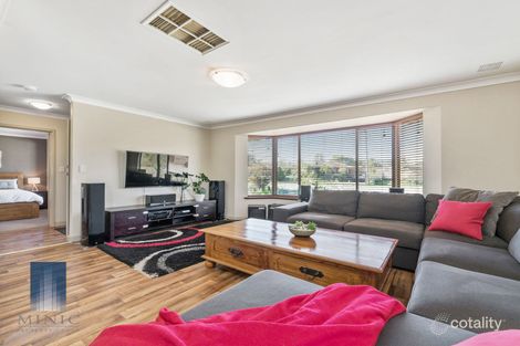 26 Sheoak Rd, Maddington, WA 6109