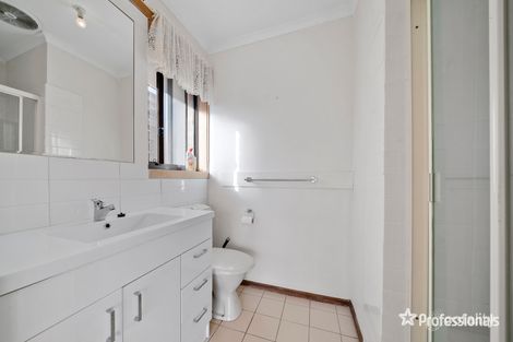 Property photo of 2 Bianchi Court Keilor Downs VIC 3038