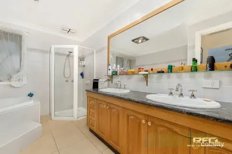 Property photo of 75 Fairfax Circuit Albanvale VIC 3021