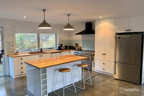 Property photo of 7 Radiata Drive Lindisfarne TAS 7015