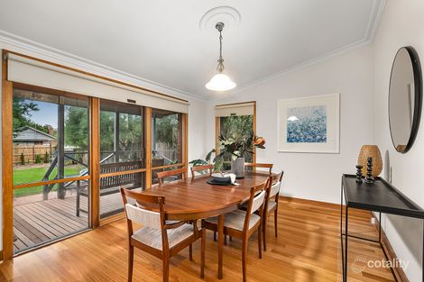 Property photo of 9 Cairnes Grove Bentleigh VIC 3204