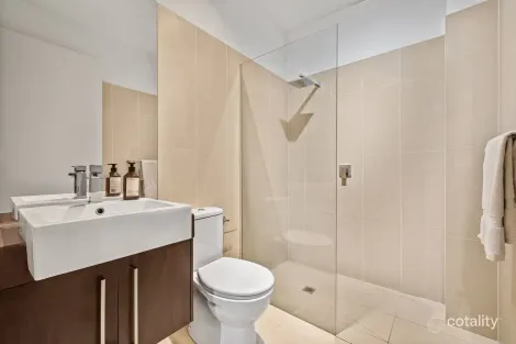 Property photo of 4/15 Little Queensberry Street Carlton VIC 3053