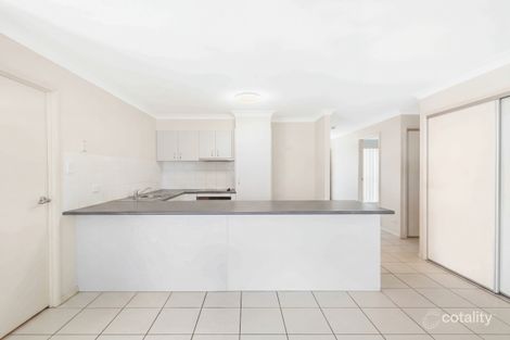 Property photo of 1/52 Amity Drive Rothwell QLD 4022