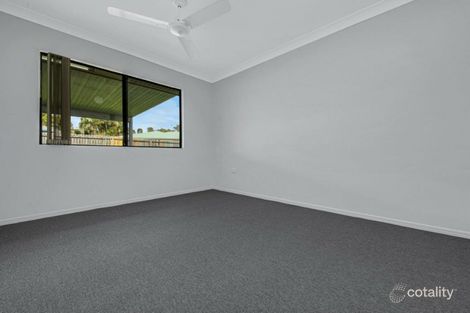 Property photo of 28 Saxonvale Court New Auckland QLD 4680