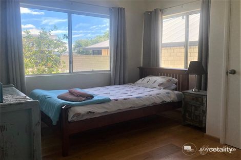Property photo of 38 The Enclave Dunsborough WA 6281