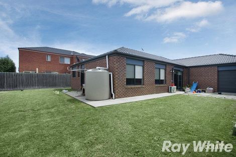 Property photo of 32 Freeman Drive Pakenham VIC 3810