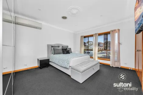 Property photo of 27 Raymond Street Dandenong VIC 3175