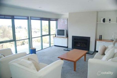 Property photo of 4 Azure Court Ocean Grove VIC 3226