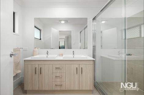 Property photo of 22 Islay Street Spring Mountain QLD 4300