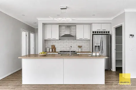 Property photo of 144 Medallion Boulevard Tarneit VIC 3029