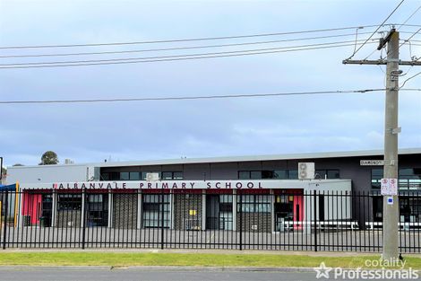 Property photo of 85 Diamond Avenue Albanvale VIC 3021