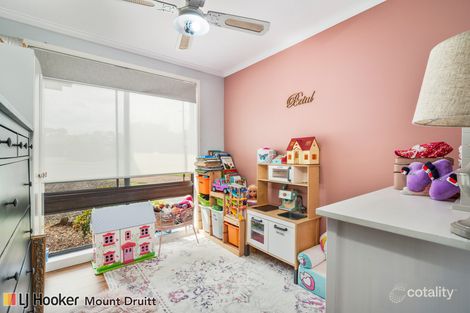 Property photo of 16 Carpenter Place Minchinbury NSW 2770