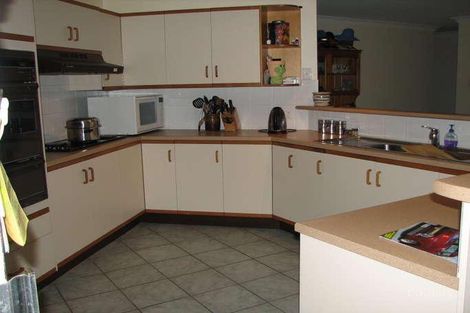 Property photo of 10 Shalimar Place Bracken Ridge QLD 4017