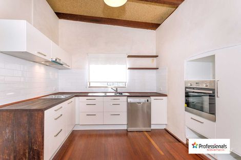 Property photo of 10 Francis Road Kalamunda WA 6076