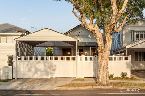 Property photo of 269 Riding Road Balmoral QLD 4171