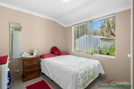 Property photo of 11 Pinkett Close Dawesville WA 6211