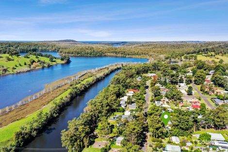 Property photo of 29 Anglers Parade Fishermans Paradise NSW 2539