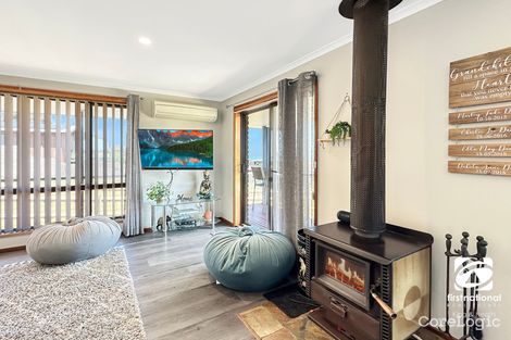 Property photo of 17 Hardie Street Lakes Entrance VIC 3909