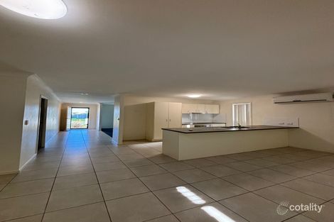 Property photo of 14 Burleigh Court Blacks Beach QLD 4740